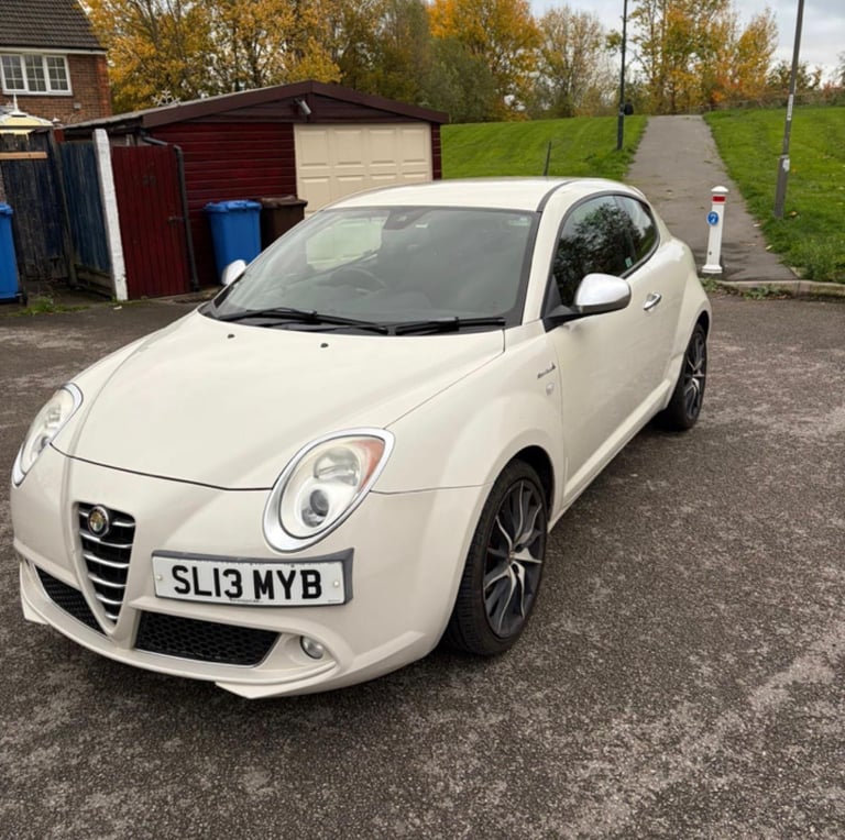 Alfa Romeo, MITO, Hatchback, 2013, Manual, 875 (cc), 3 doors