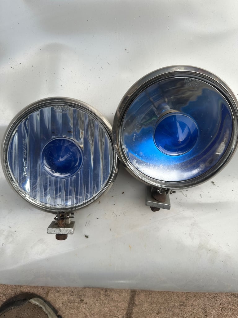 No tech spot and fog lights