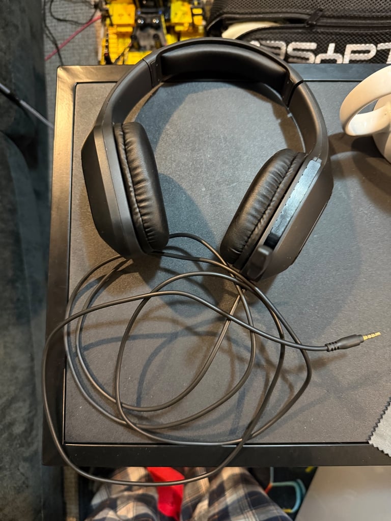 image for GX trust headset