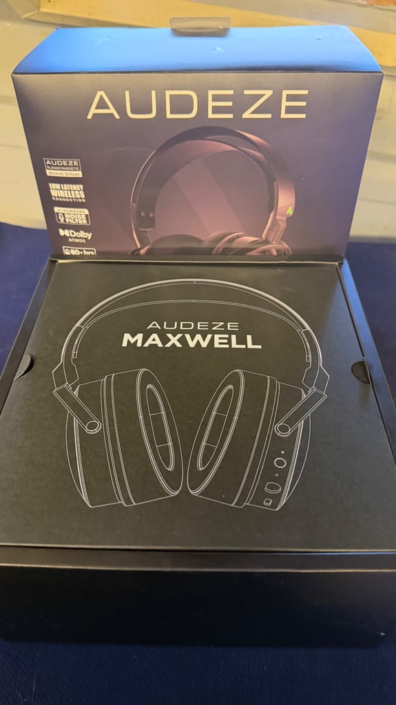 Audeze Maxwell Gaming Headset + Wicked Cushions and Headband Xbox/ PlayStation/ PC