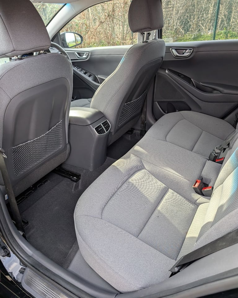 HYUNDAI IONIQ 38.3KWK PREMIUM | WARRANTY | ONLY 6,243 MILES | EXCELLENT CONDITION | NOT PCO