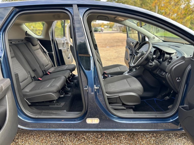 2013 Vauxhall Meriva 1.4 16V Exclusiv Euro 5 5dr MPV Petrol Manual