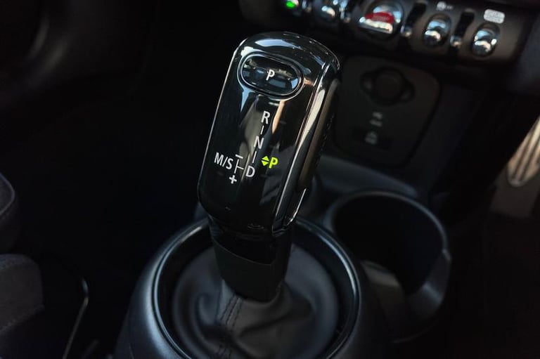 2023 MINI Hatch 2.0 Cooper S Sport Hatchback 3dr Petrol Steptronic Euro 6 (s/s) (178 ps) Au Hatch...