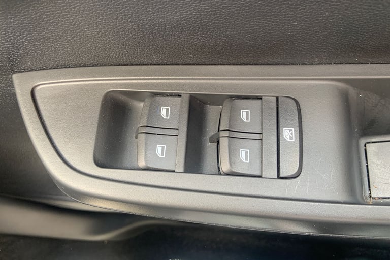 2022 MG MG3 1.5 VTi-TECH Exclusive 5dr [Navigation] HATCHBACK PETROL Manual