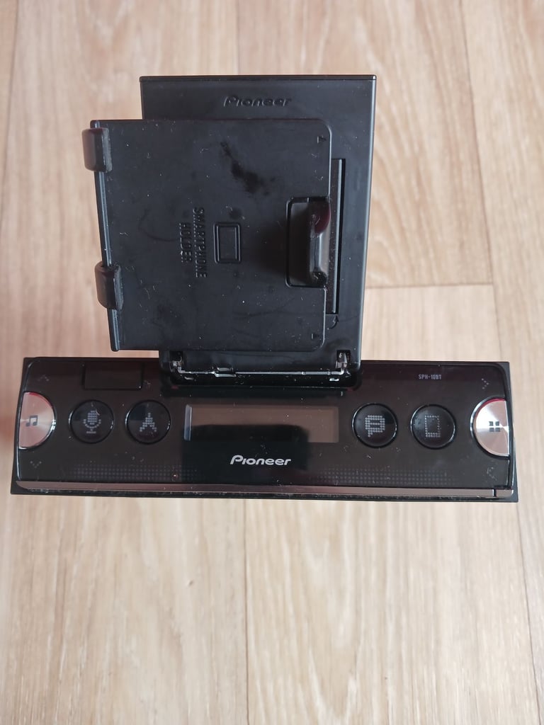 image for Pioneer SPH-10BT 
