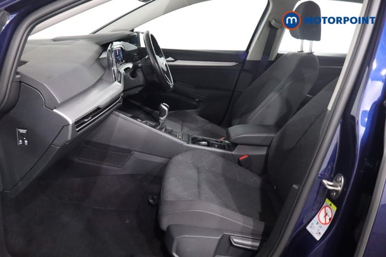 2022 Volkswagen Golf 1.5 TSI 150 Life 5dr Hatchback Petrol Manual