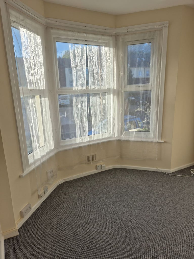 Flat to rent in Gloucester 