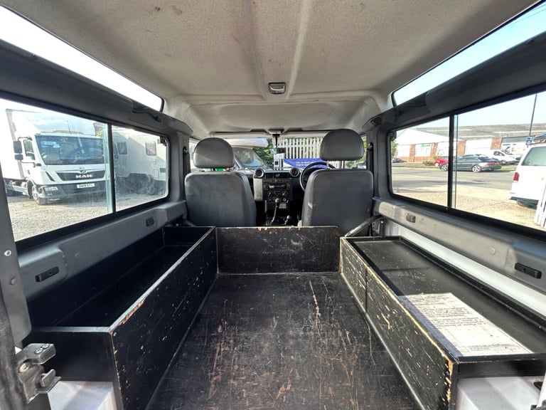 2012 LAND ROVER DEFENDER Station Wagon TDCi [2.2] Puma 