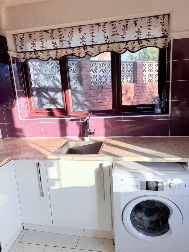 Modern 2-Bedroom Home to Rent – Prime Location, Spacious & Bright