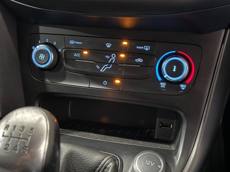 2016 Ford Focus 1.5 TDCi EcoBoost ST-Line Estate 5dr Diesel Manual Euro 6 (s/s) (120 ps) Estate D...