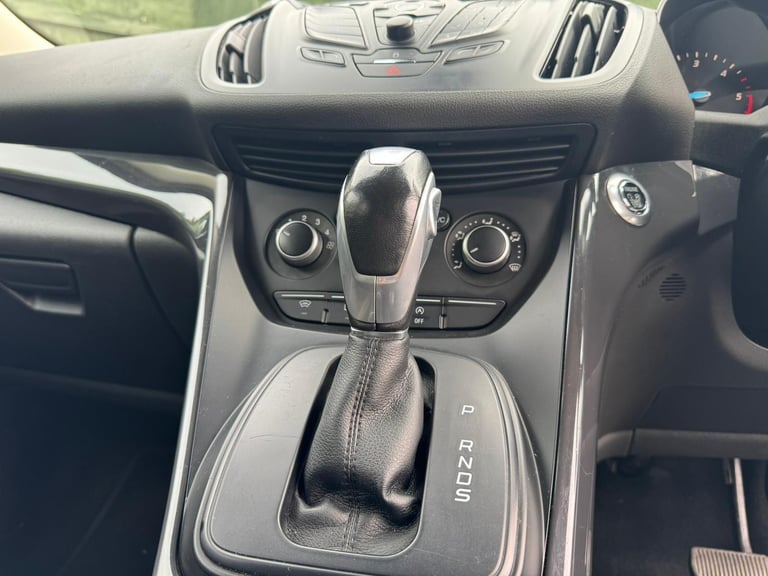 2016 Ford Kuga 2.0 TDCi EcoBlue Zetec Powershift AWD Euro 6 (s/s) 5dr HATCHBACK Diesel Automatic