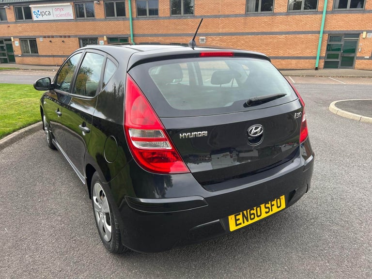 Hyundai, I30, Hatchback, 2011, Manual, 1396 (cc),5 doors - Image 4