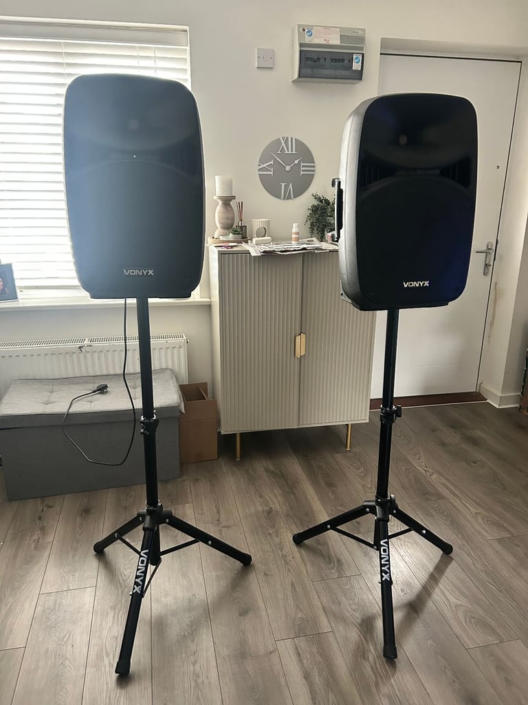 image for Vonyx VPS122A 12" Active PA DJ Speakers with Bluetooth & Stands - EXCELLENT CONDITION