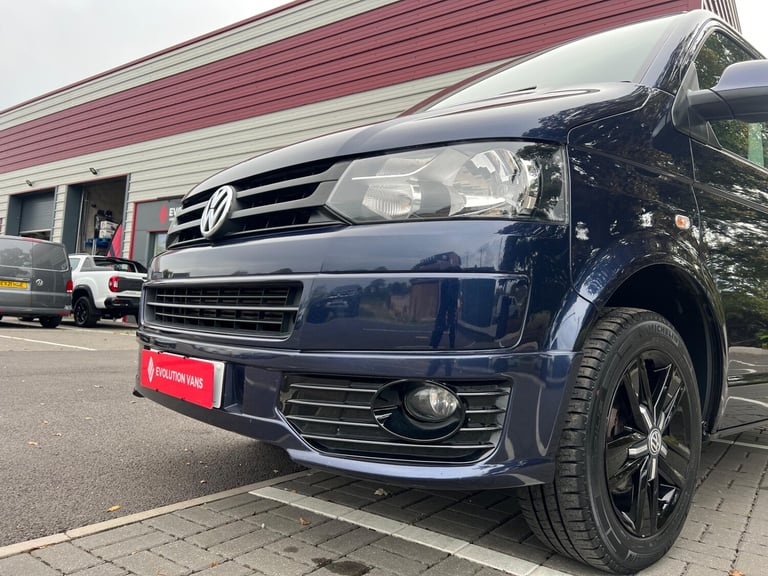 2015 Volkswagen Transporter 2.0 180PS Highline Kombi Van DSG WINDOW VAN Diesel Automatic