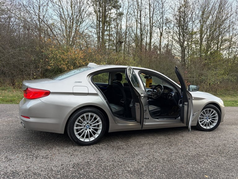 BMW 5 SERIES 2.0 530e SE Saloon 2018