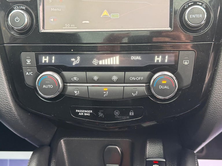 2017 Nissan Qashqai 1.5 dCi N-Connecta Euro 6 (s/s) 5dr HATCHBACK Diesel Manual