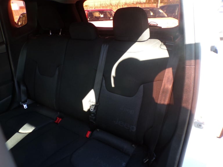 2016 Jeep Renegade Renegade My16 1.6 Multijet Ii 120hp Longitude ESTATE Diesel Manual