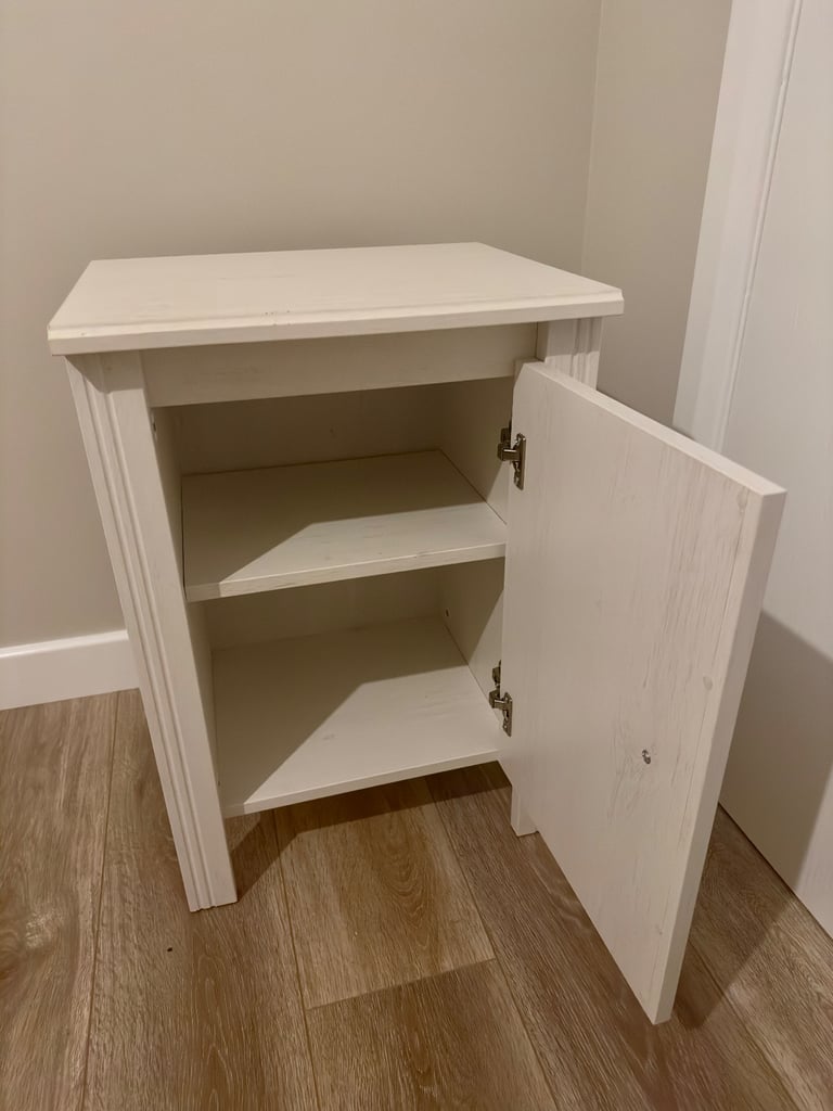 Bedroom Furniture Set