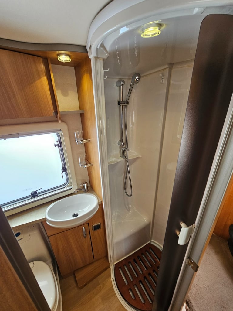 Swift Kon-Tiki 679 4 Berth Low Profile Coachbuilt Motorhome *GARAGE*