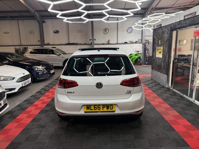VOLKSWAGEN GOLF 1.6 TDI BlueMotion Tech GT Edition 2016