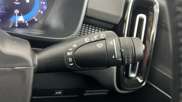 2024 Volvo XC40 Plus, B3 Mild hybrid, Petrol, Dark Estate Petrol Automatic