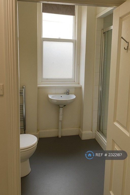 8 bedroom flat in Clifton, Bristol, BS8 (8 bed) (#2322187)