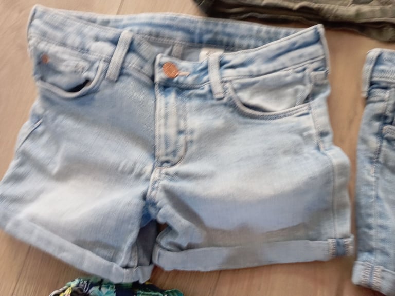 Girls shorts bundle 7-9 years old, some new