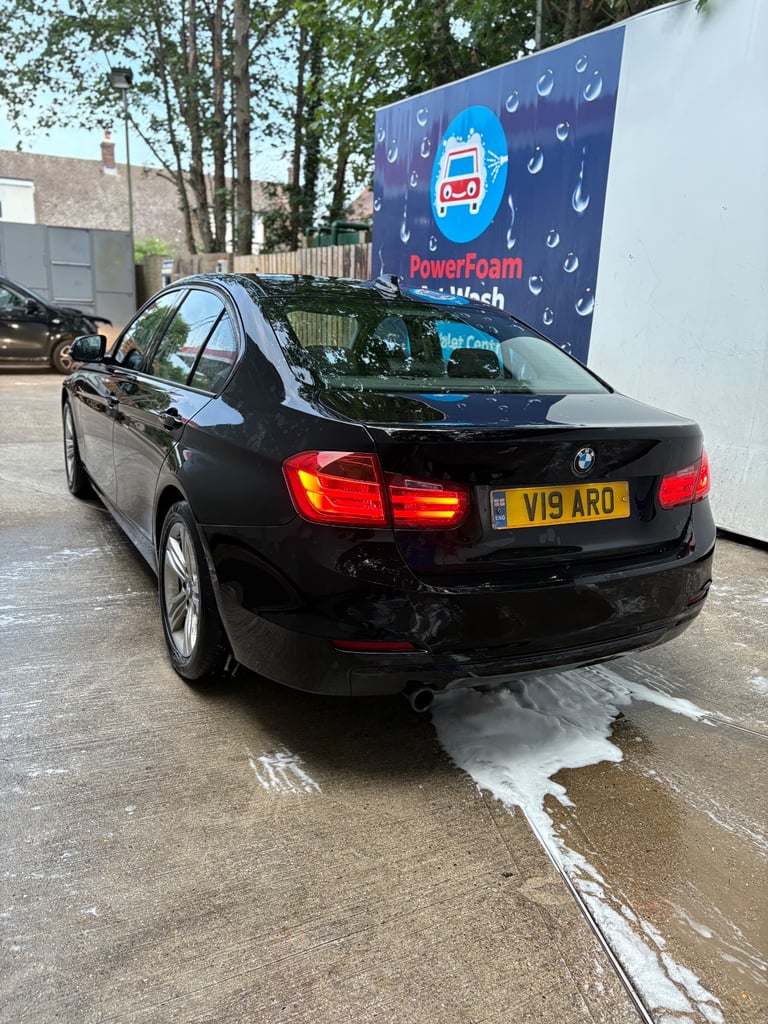 BMW, 3 SERIES, Saloon, 2014, Manual, 1995 (cc), 4 doors