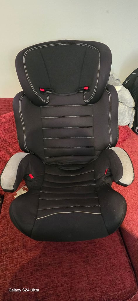 image for Car seat upto 12