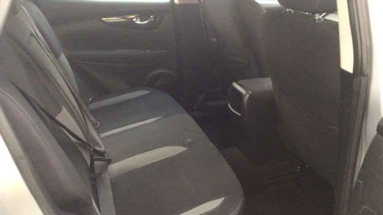 2017 Nissan Qashqai 1.2 DIG-T Acenta XTRON Euro 6 (s/s) 5dr HATCHBACK Petrol Automatic