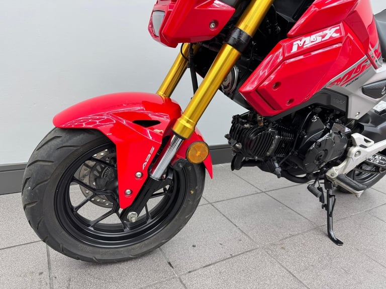 HONDA MSX 125 GROM RED, 2021 70REG ONLY 4,884 MILES 125CC USED MOTORBIKE