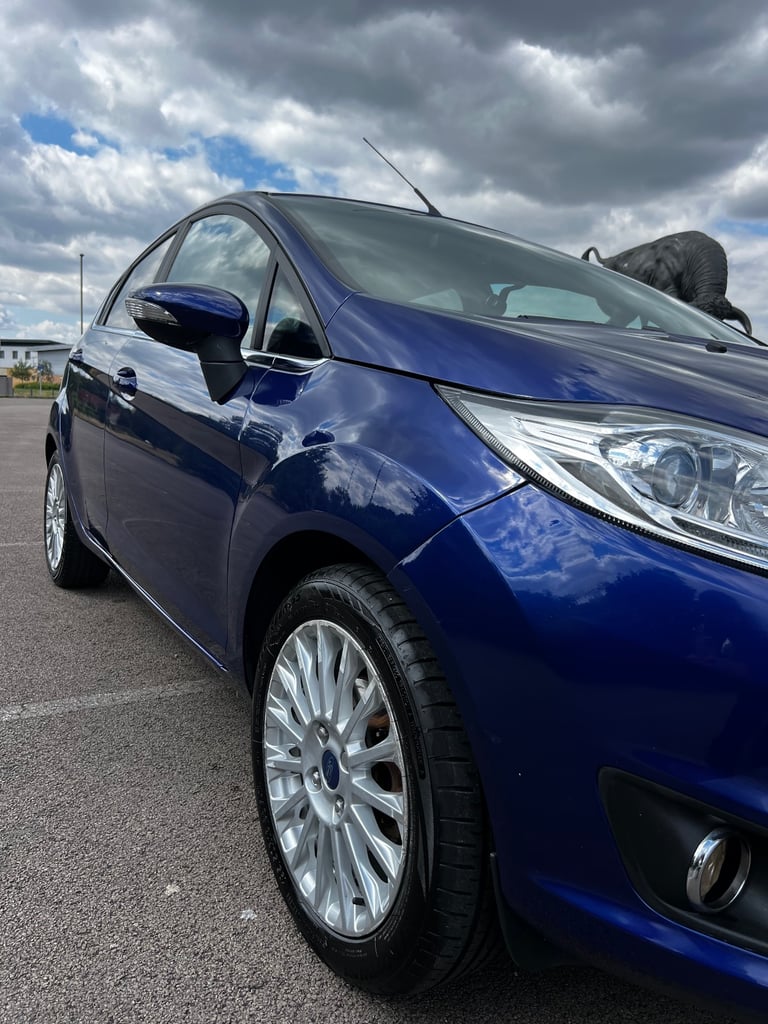 Ford Fiesta 2014 1.6 automatic ulez free 