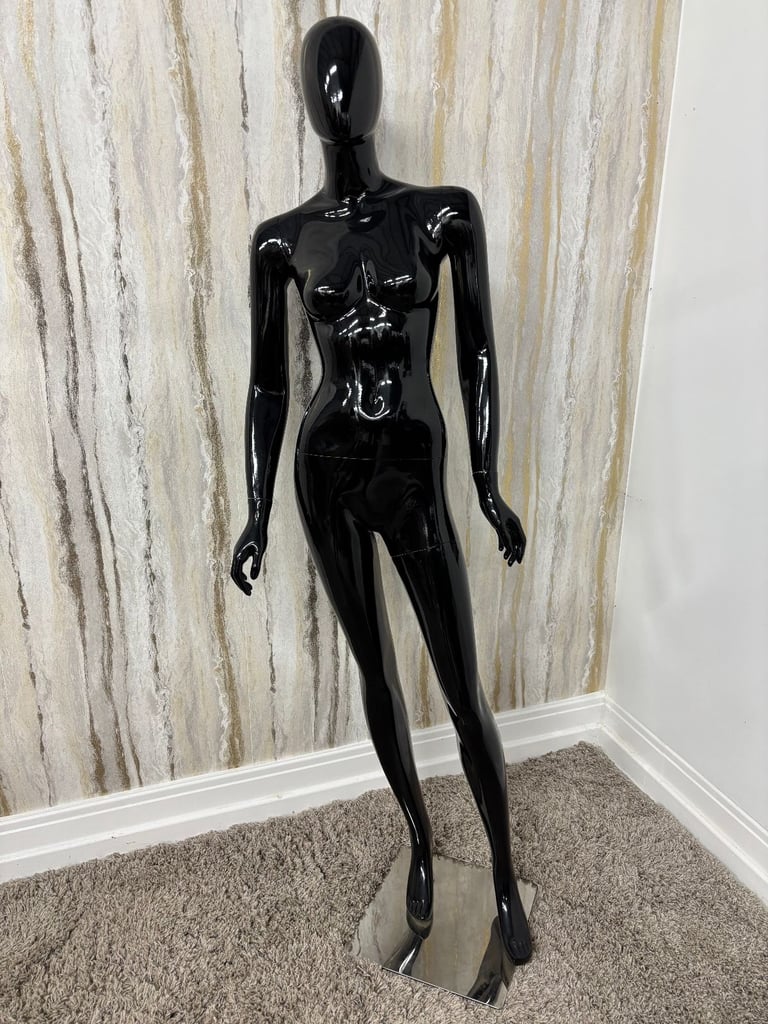 image for 5 Various Positioned Black Gloss Mannequins 