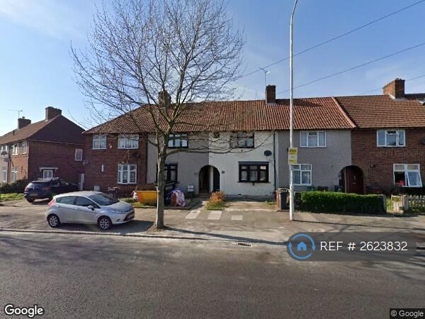 3 bedroom house in Wood Lane, Dagenham, RM8 (3 bed) (#2623832)