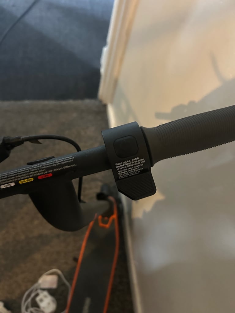 Electric scooter (kids)