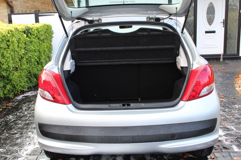 Peugeot, 207, Hatchback, 2009, Manual, 1360 (cc), 5 doors