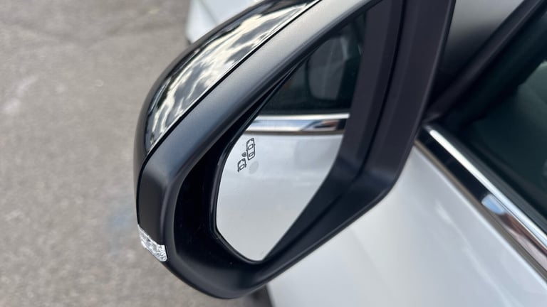 2022 Peugeot 3008 1.6 Hybrid4 300 GT 5dr e-EAT8 Estate Estate Hybrid Automatic