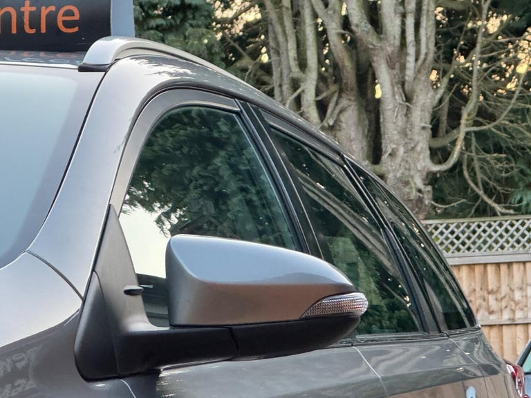 2015 Toyota Auris 1.8 VVT-h Icon Touring Sports CVT Euro 6 (s/s) 5dr ESTATE Petrol/Electric Hybri...