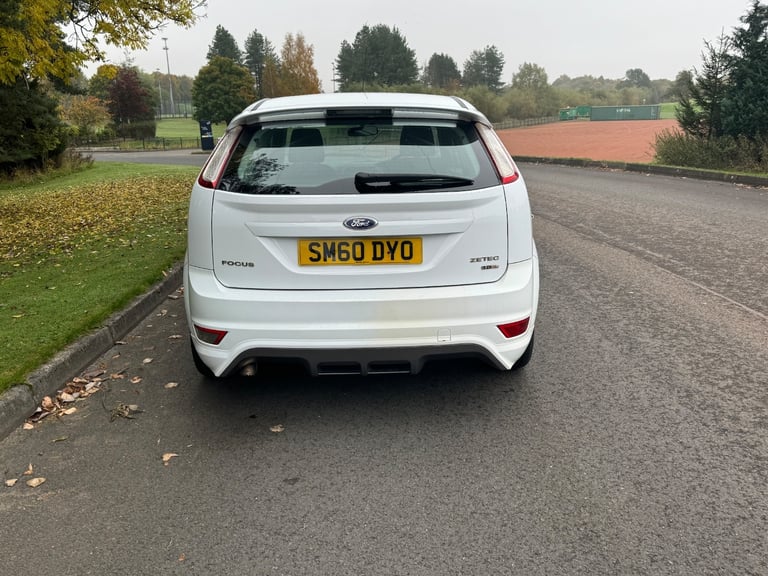 2010 Ford Focus 1.6 TDCi Zetec S 5dr [110] [DPF] HATCHBACK Diesel Manual