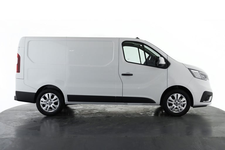 2025 Renault Trafic SL30 Blue dCi 130 Extra [Safety] Van PANEL VAN DIESEL Manual