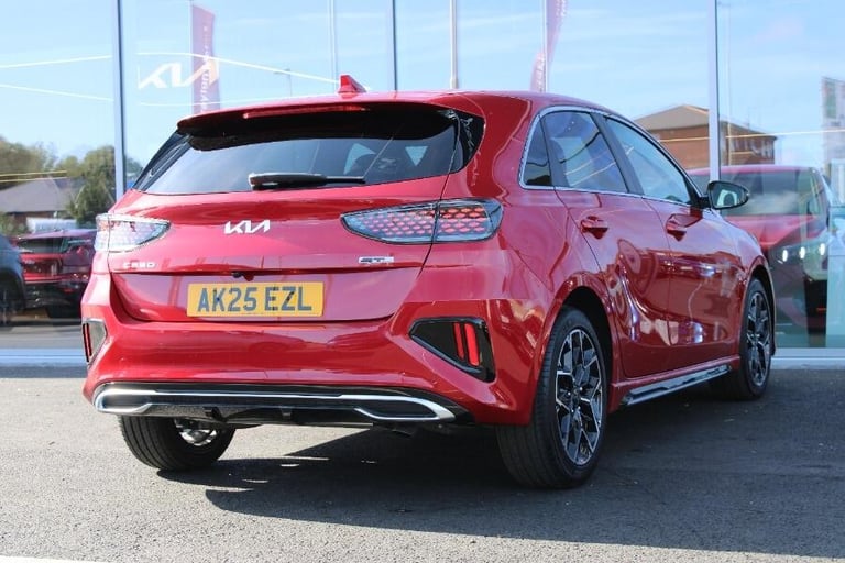 2025 Kia Ceed 1.5 T Gdi Gt Line Hatchback 5dr Petrol Dct Euro 6 (s/s) (138 Bhp) HATCHBACK Petrol ...