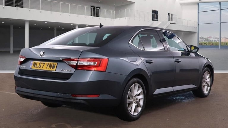 2017 Skoda Superb 1.6 TDI SE Technology Hatchback 5dr Diesel DSG Euro 6 (s/s) (120 ps) £1135  Hat...