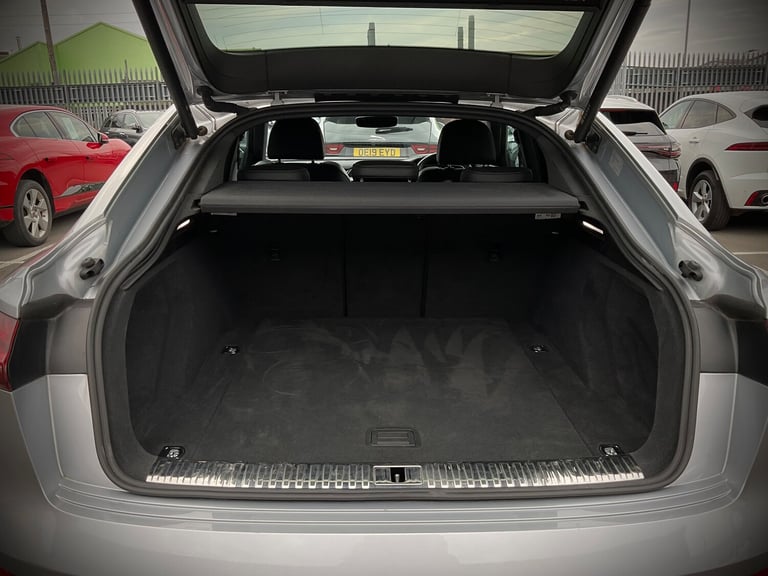 2022 Audi e-tron 300kW 55 Quattro 95kWh S Line 5dr Auto ESTATE ELECTRIC Automatic