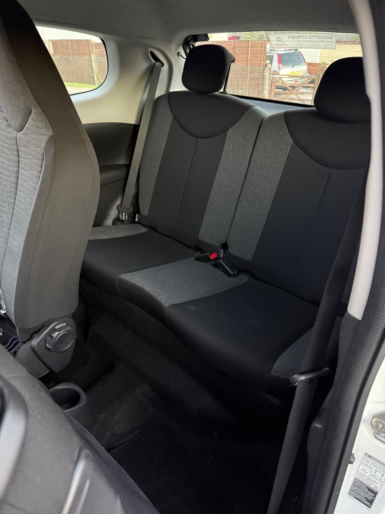 Citroen, C1, Hatchback, 2017, Manual, 998 (cc), 3 doors