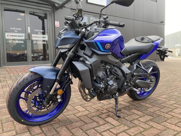YAMAHA MT-09 Y-AMT - ICON BLUE - BRAND NEW - SAVE 500 AT CRESCENT YAMAHA!