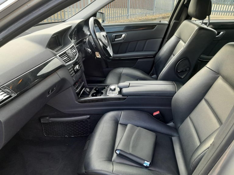 MERCEDES-BENZ E CLASS 2.1 E250 CDI BlueEfficiency Avantgarde Silver Auto Diesel