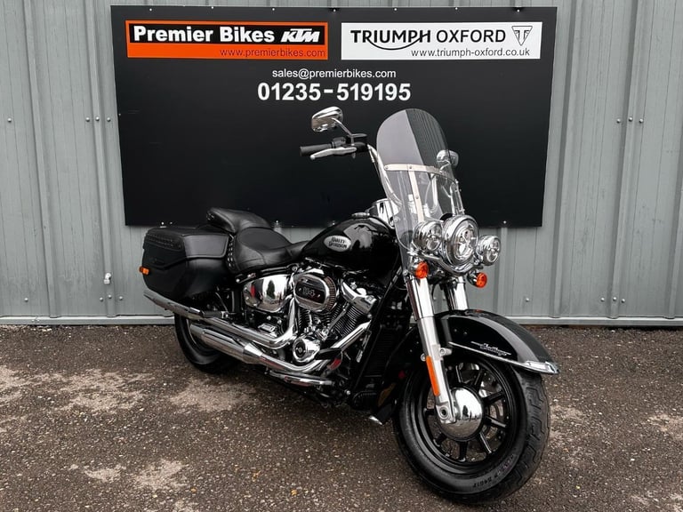 2022/22 Harley-Davidson Heritage Classic 114 1868 Motorcycle 