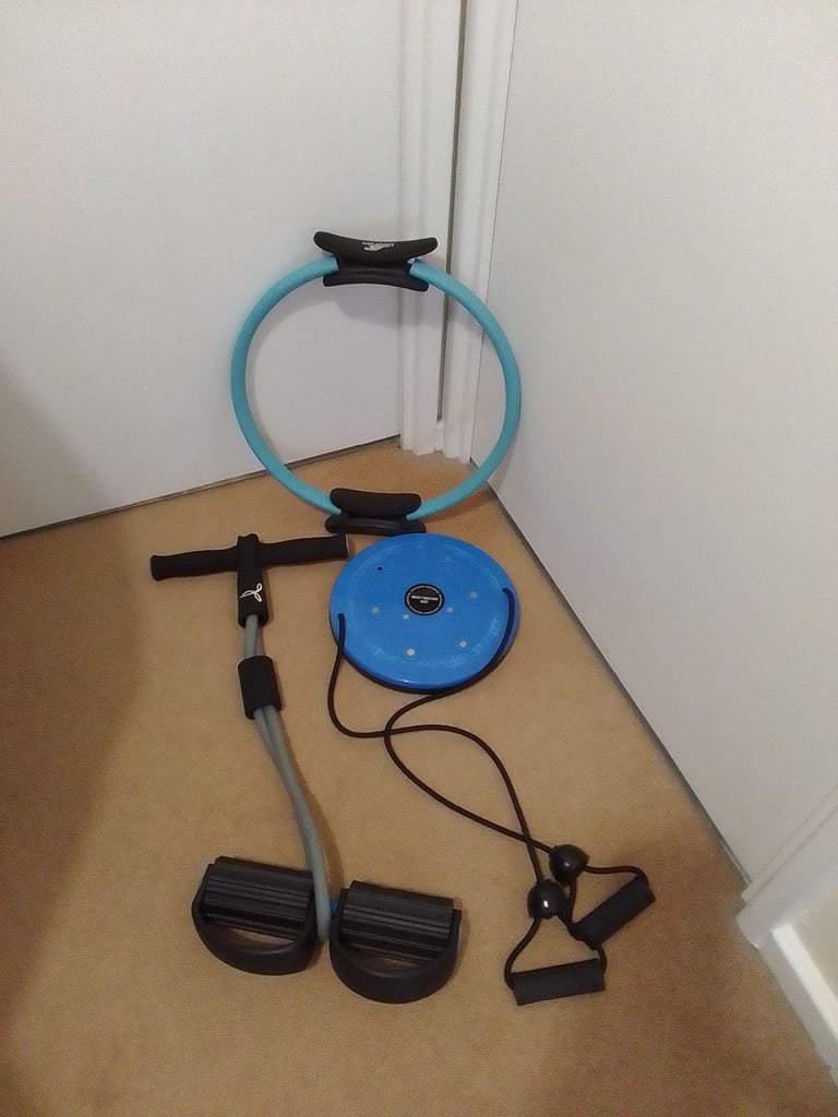 image for Workout Kit / £10 the job lot 