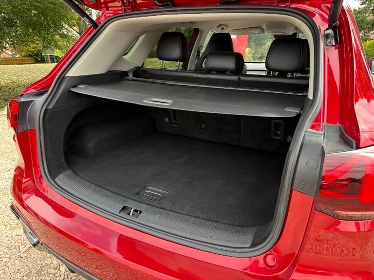 2023 MG MG HS 1.5 T-GDI Trophy SUV 5dr Petrol DCT Euro 6 (s/s) (162 ps) ESTATE Petrol Automatic