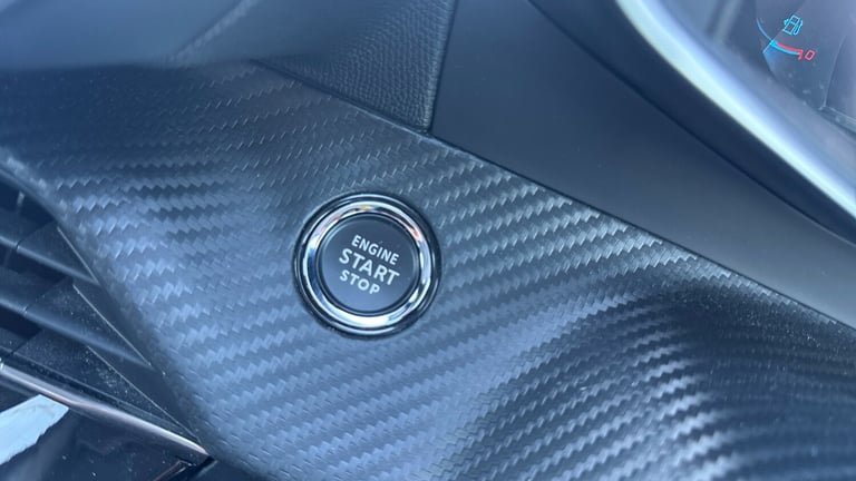 2022 Peugeot 208 1.2 PureTech Allure Premium Hatchback 5dr Petrol EAT Euro 6 (s/s) (100 ps) Hatch...
